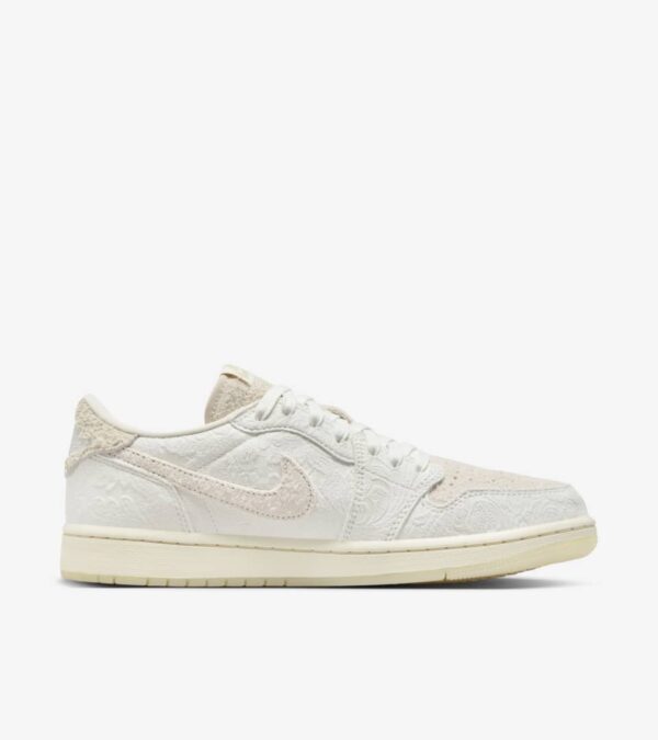 Air Jordan 1 Low x Chris Paul Light Cream and Sail - Image 3