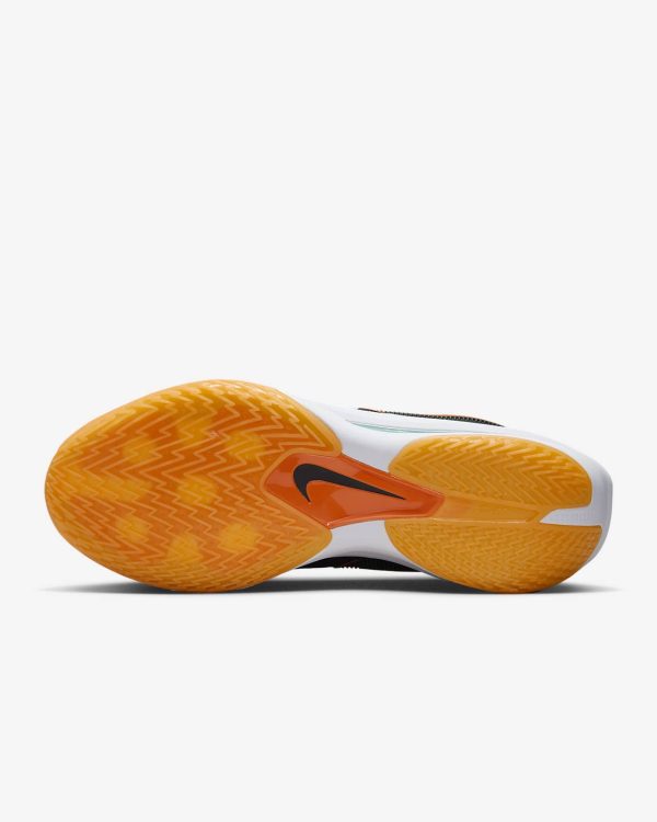 Nike G.T. Cut 3 Basketball Shoes DV2913-001 - Image 2