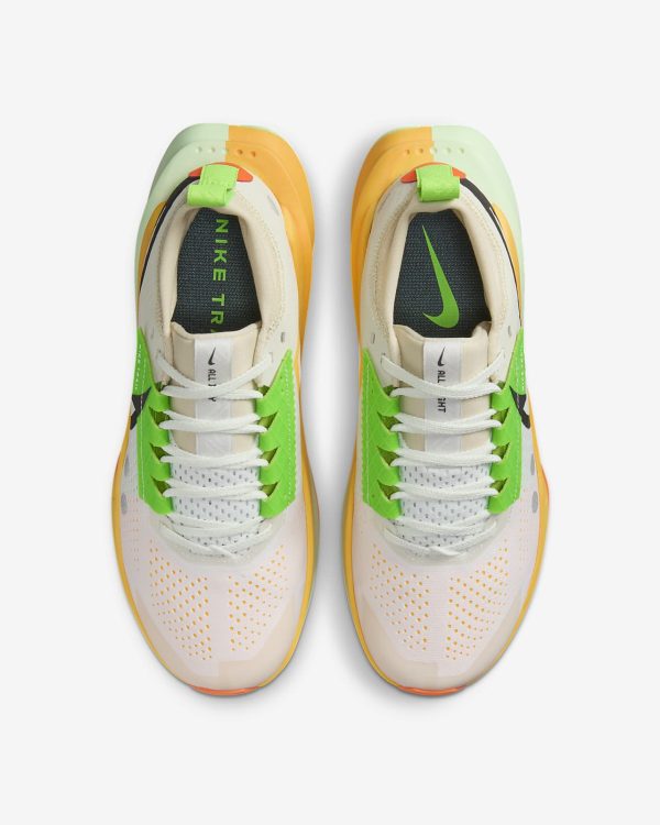 Nike Zegama 2 Women's Trail Running Shoes FD5191-100 - Image 4